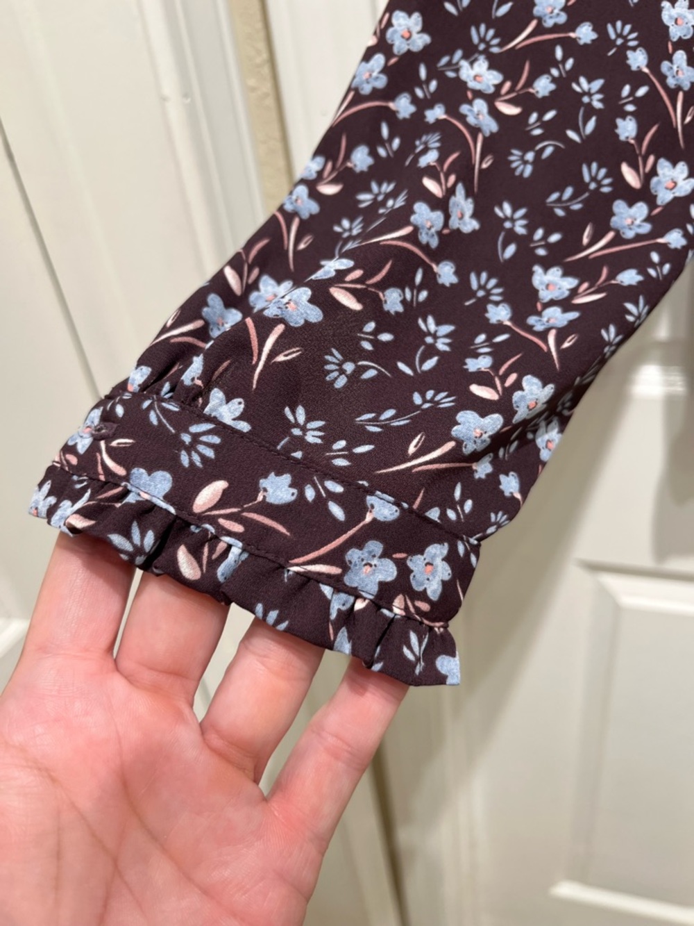 EUC LOFT Dark Brown Blouse with Light Blue Floral Print - Picture 4 of 7